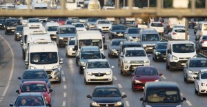 Türkiye'de trafiğe kaydı yapılan taşıt sayısı yüzde 3,1 arttı